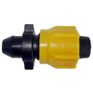 União em plástico amarelo para unir a fita de rega ao tubo principal em polietileno.
